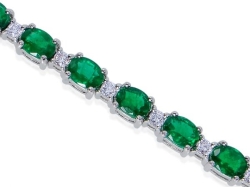 18K White Gold Oval Emerald Diamond Bracelet