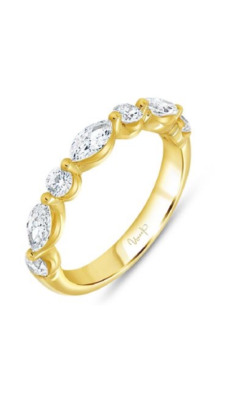 18K Yellow Gold And Diamond Band